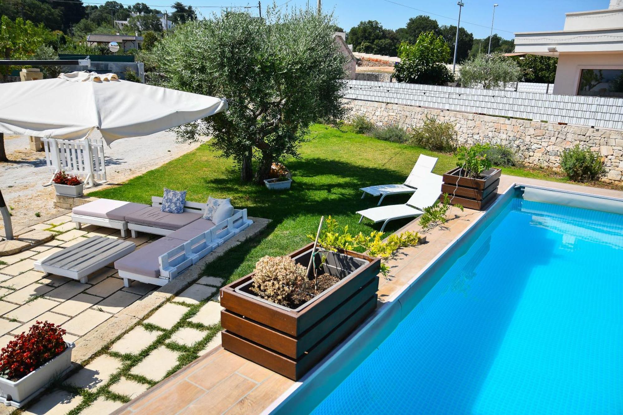 Trulli Donna Isabella Bed & Breakfast Locorotondo Exterior photo